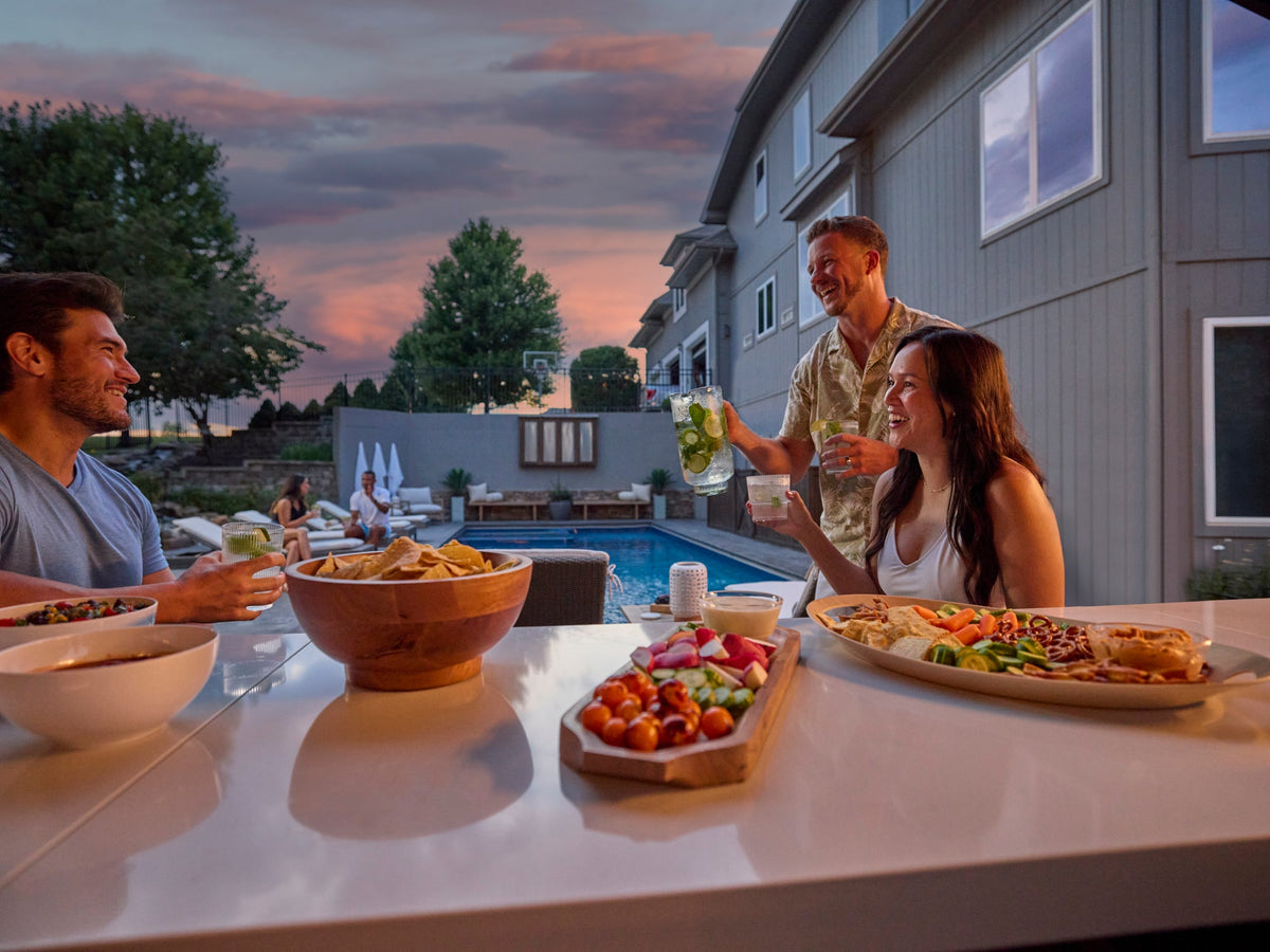 Lancaster | Galley Outdoor Kitchen with Built-In Grill & Griddle